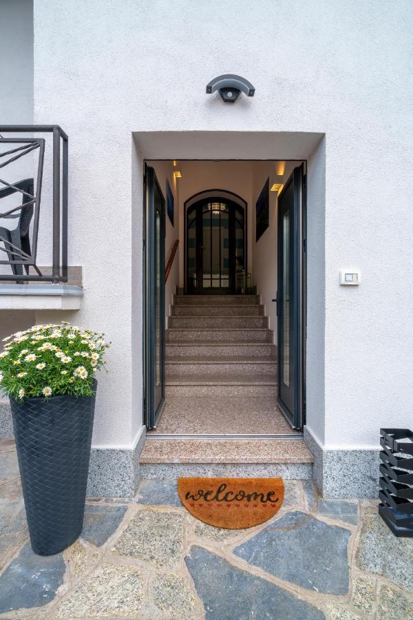 Casa Vacanza Acqua Dolce Maccagno ภายนอก รูปภาพ