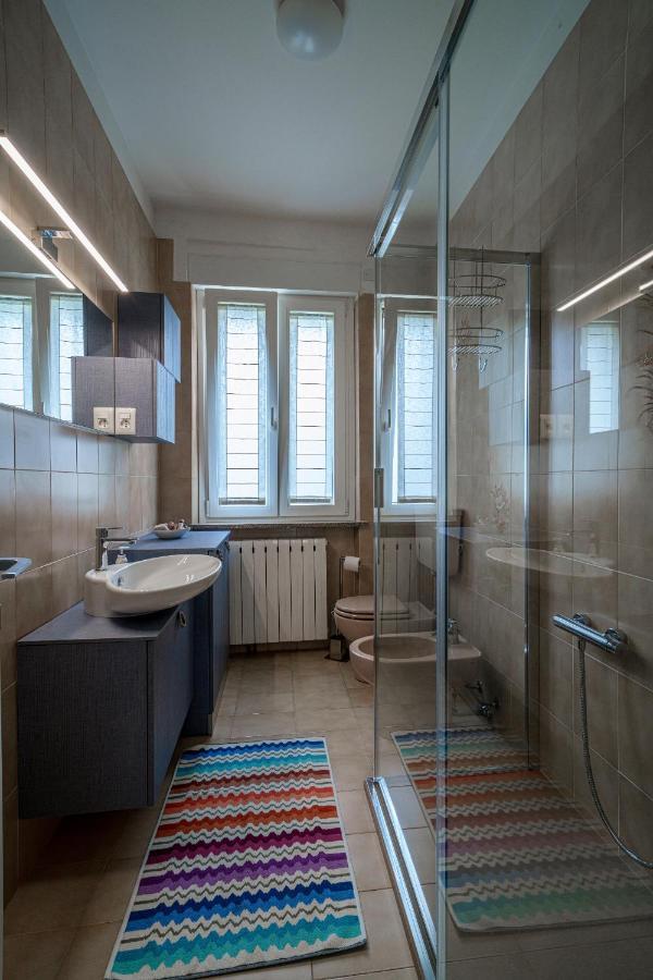 Casa Vacanza Acqua Dolce Maccagno ภายนอก รูปภาพ