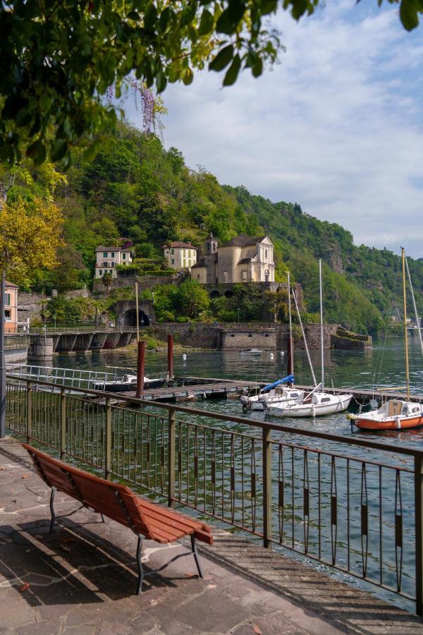 Casa Vacanza Acqua Dolce Maccagno ภายนอก รูปภาพ