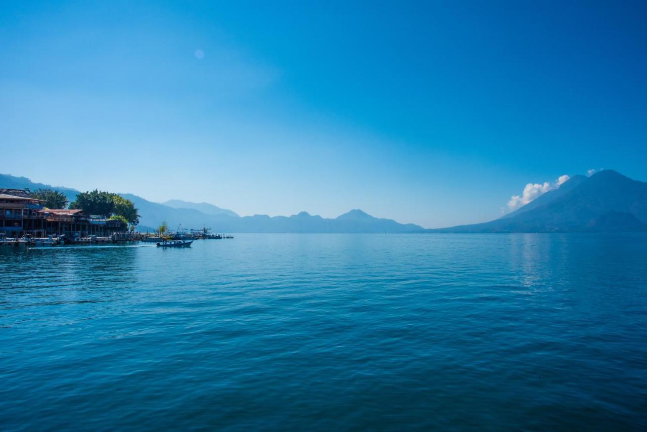 Casa Vacanza Acqua Dolce Maccagno ภายนอก รูปภาพ
