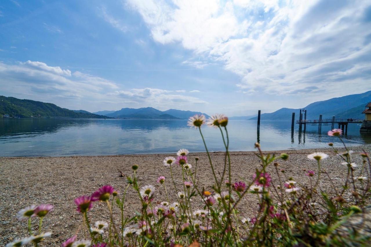 Casa Vacanza Acqua Dolce Maccagno ภายนอก รูปภาพ